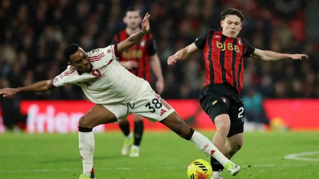 أمين عدلي يقود بورنموث لفوز قاتل على ليفربول في الدوري