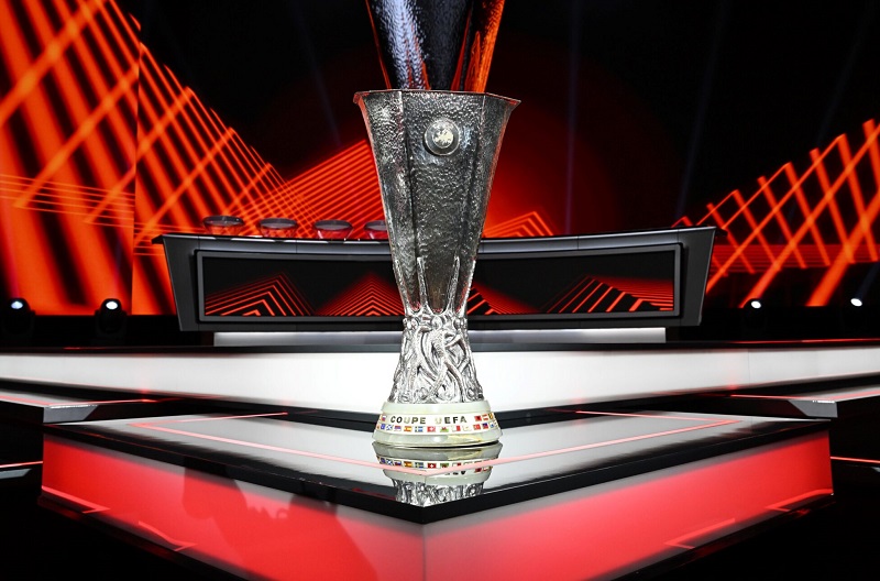 الدوري الأوروبي يختتم دور المجموعات.. والملامح تتضح