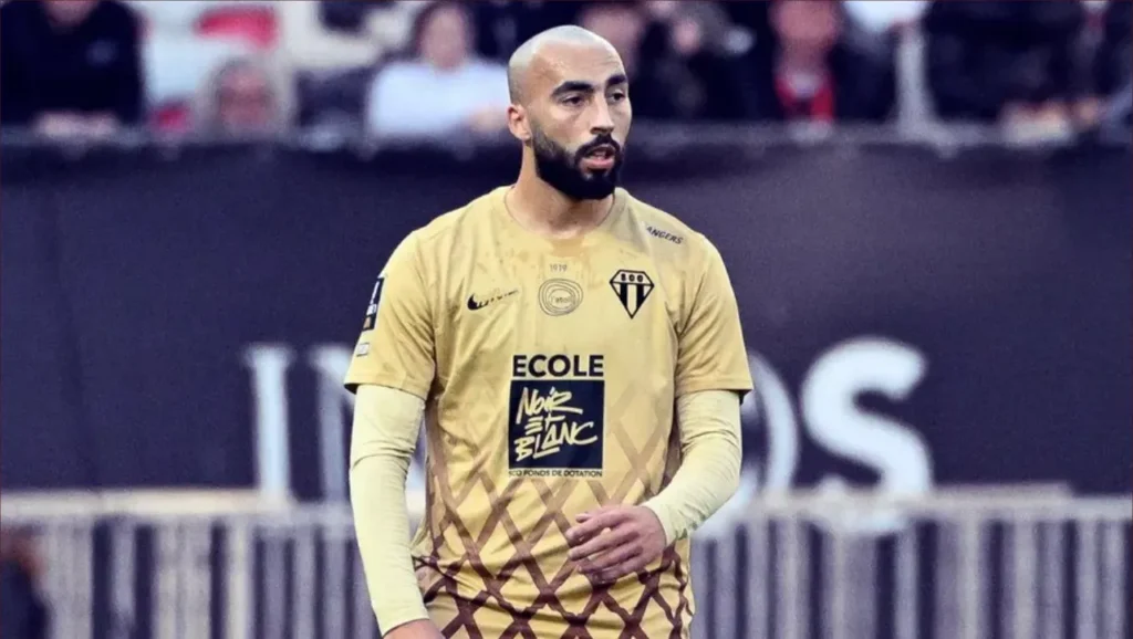 أنجيه الفرنسي يُبعد عبدلي عن الفريق الأول.. والسبب؟