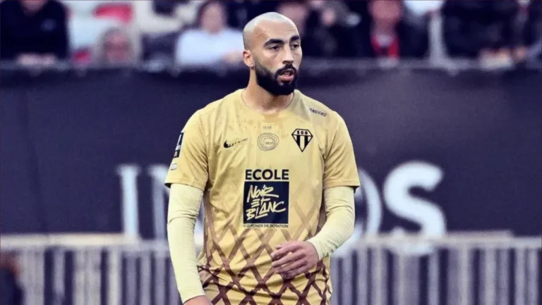 أنجيه الفرنسي يُبعد عبدلي عن الفريق الأول.. والسبب؟