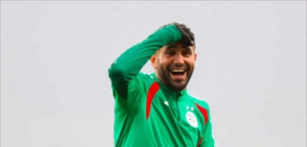 جماهير الجزائر تنتقد محرز بعد ظهوره مبتسمًا عقب الإقصاء الأفريقي