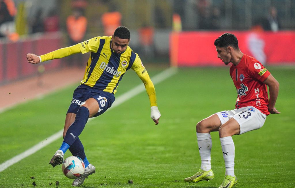 يوسف النصيري على أعتاب الانتقال إلى يوفنتوس الإيطالي