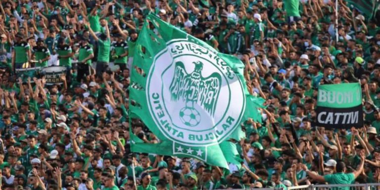 مدرب جزائري: جماهير الرجاء الأفضل عالميًا!