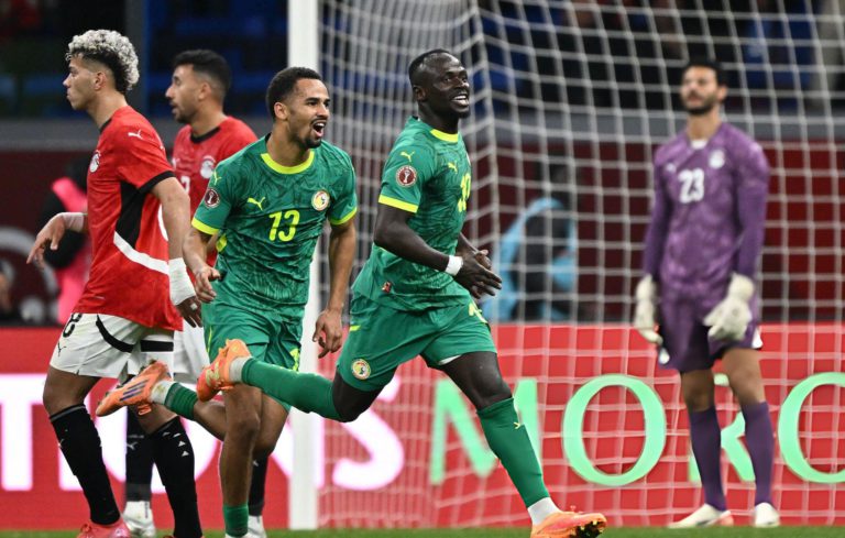 السنغال تهزم مصر وتتأهل إلى نهائي أمم إفريقيا