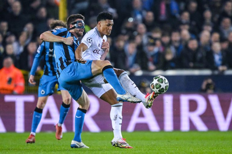 كلوب بروج البلجيكي يسحق كيرات الكازاخستاني برباعية في دوري الأبطال