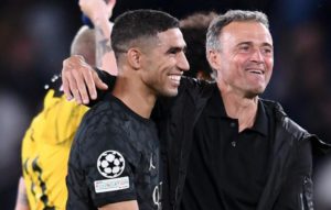 إنريكي: حكيمي جاهز لمواجهة نيوكاسل.. والمشاركة في الملعب!