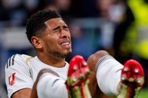 إصابة بيلينغهام تثير القلق في ريال مدريد وإنجلترا بعد الصورة