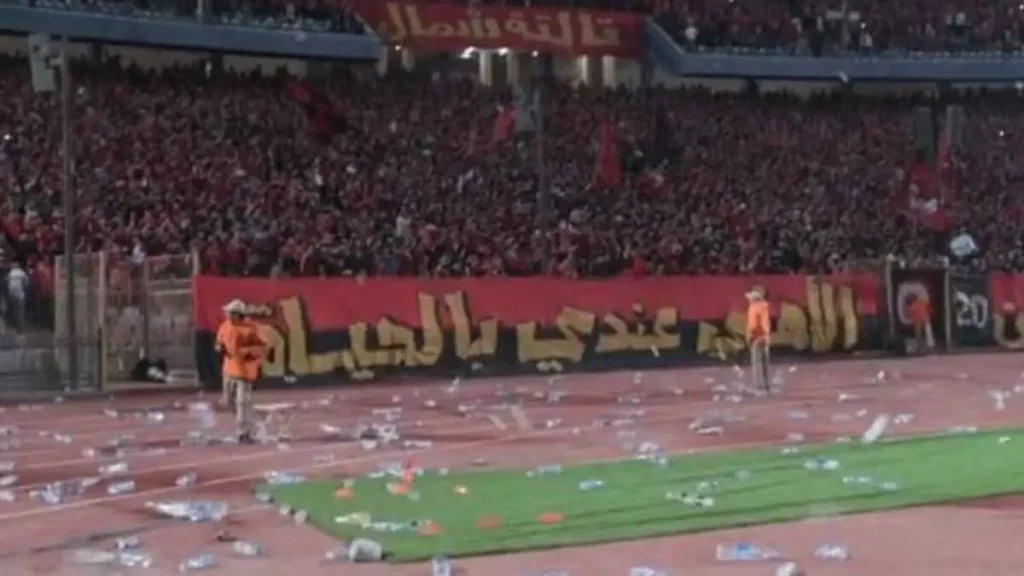 ميدو يثير الجدل: دفاع عن جماهير الأهلي بعد أحداث مباراة الجيش الملكي