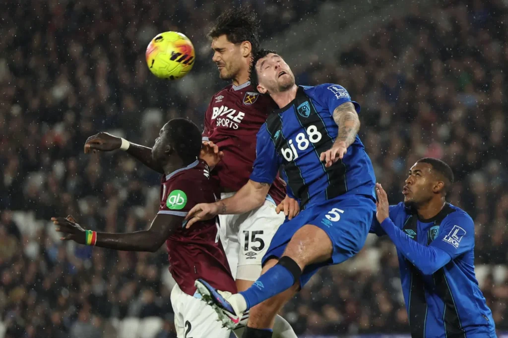 وست هام يتعادل مع بورنموث.. ويقترب أكثر من الهبوط