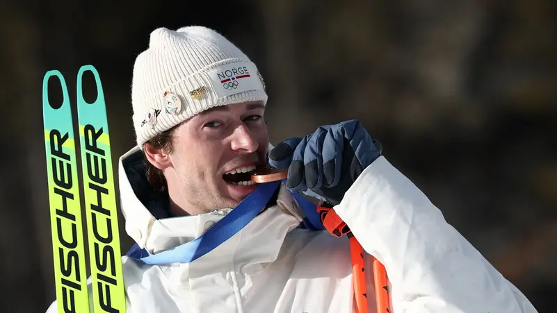 بطل أولمبي يعترف بخيانة شريكته بعد الفوز ببرونزية تاريخية