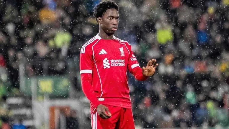 ليفربول: موهبة عمرها 15 عامًا تسرق الأضواء في التدريبات
