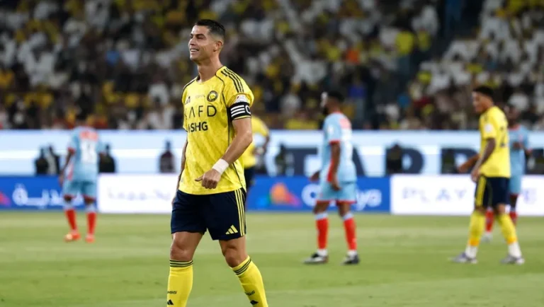 بند سري يفتح الباب أمام رحيل رونالدو عن النصر السعودي