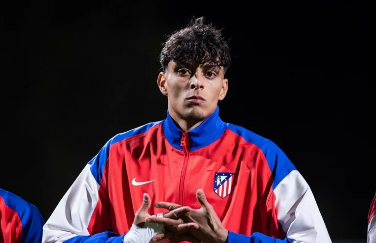 باوك اليوناني يضم المغربي الريحاني في صفقة اللحظات الأخيرة