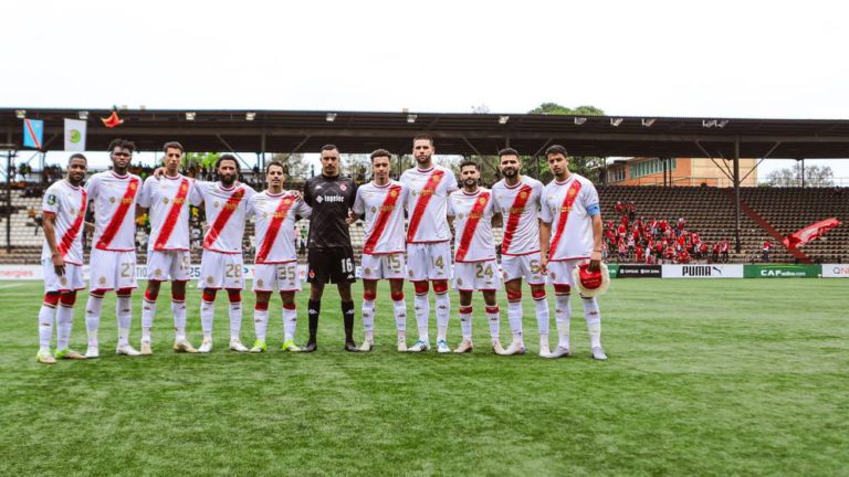 الوداد يخسر أمام مانيما ويشعل المنافسة على صدارة الكونفدرالية