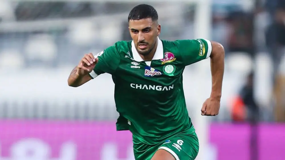 إصابة أيمن برقوق تبعده شهرًا عن الرجاء الرياضي المغربي