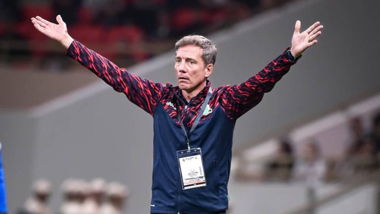 مدرب الجيش الملكي يكشف تفاصيل تعادل فريقه مع الأهلي المصري