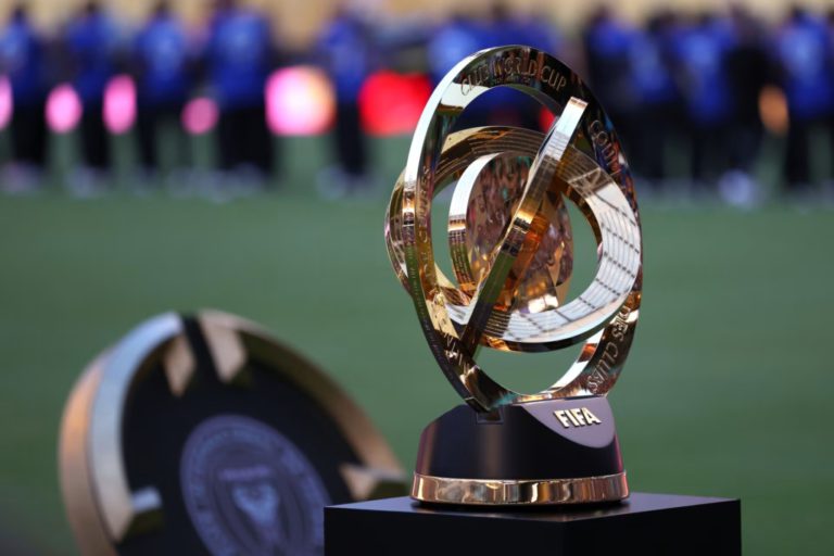 يويفا وفيفا يتفقان على مونديال أندية موسع في 2029