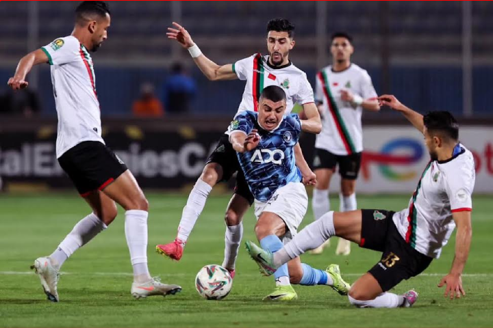 "كاف" يعلن حكام مباراتي الجيش الملكي وبيراميدز في دوري الأبطال