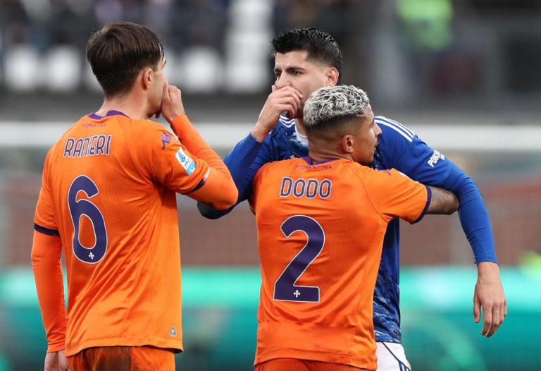 فابريغاس يهاجم موراتا: "ابحث عن رياضة أخرى" بعد طرده!