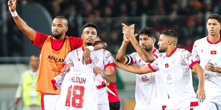 أيوب العملود يغادر الخالدية البحريني وينضم للرجاء الرياضي