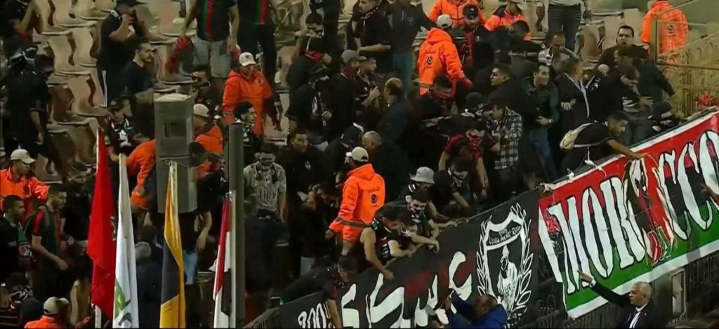 الجيش الملكي يشكو جماهير الأهلي للكاف بسبب سلوكيات غير رياضية