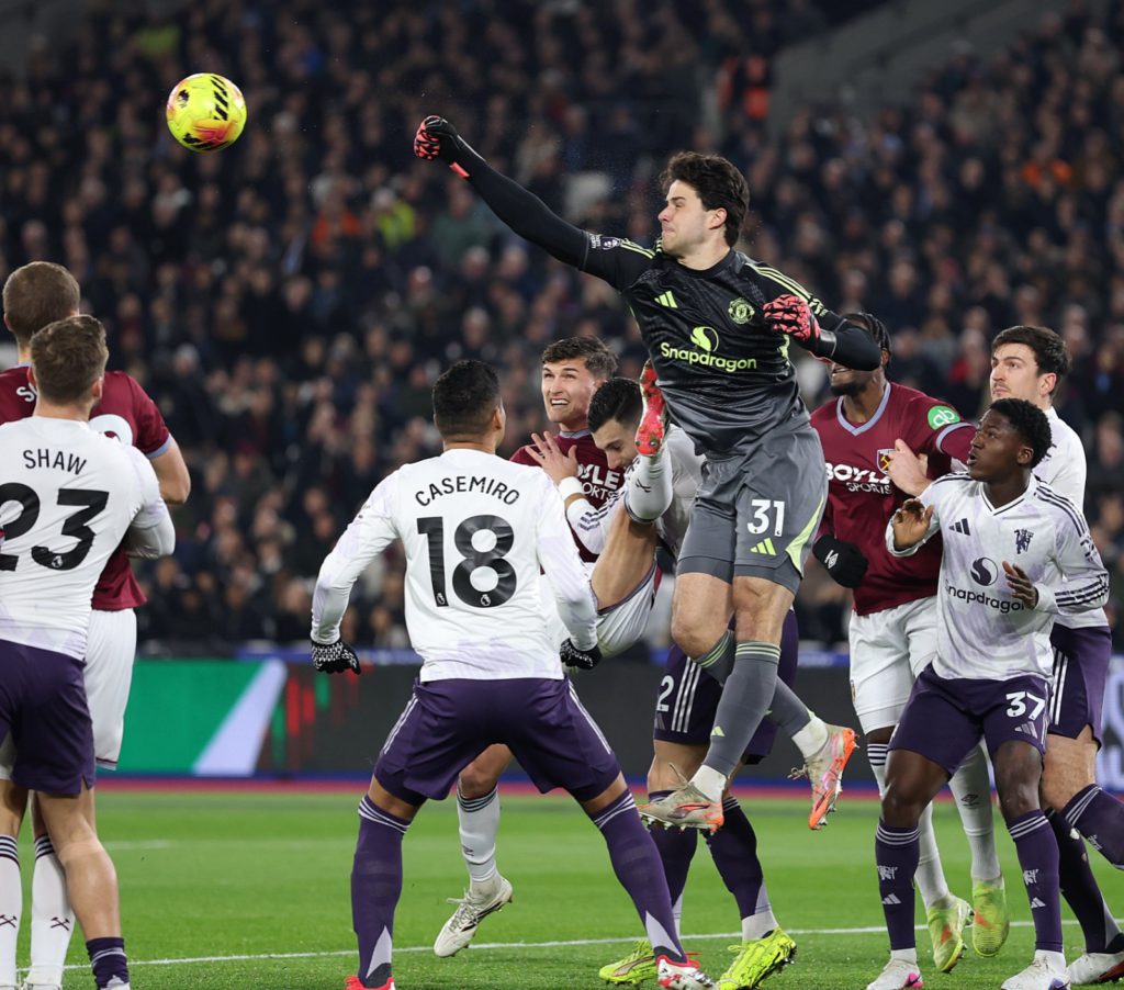 وست هام يُجبر مانشستر يونايتد على التعادل ويوقف انتصاراته