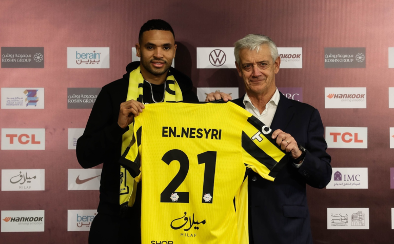 الاتحاد السعودي يضم النصيري رسميًا.. والمهاجم المغربي يوقع