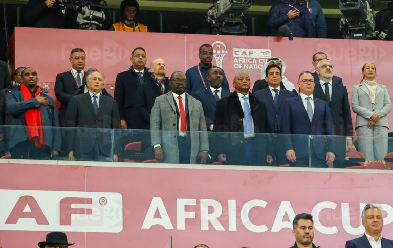 خلافات داخل "الكاف" بسبب ملف استئناف الجامعة المغربية