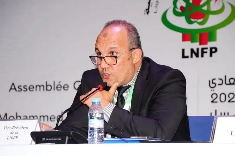 العصبة الاحترافية تُقر توصيات جديدة لكرة القدم.. أبرزها "الجوكر الطبي"