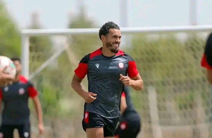 حمزة الساخي يفجر مفاجأة.. رسالة نارية تكشف وضعه بالوداد الرياضي