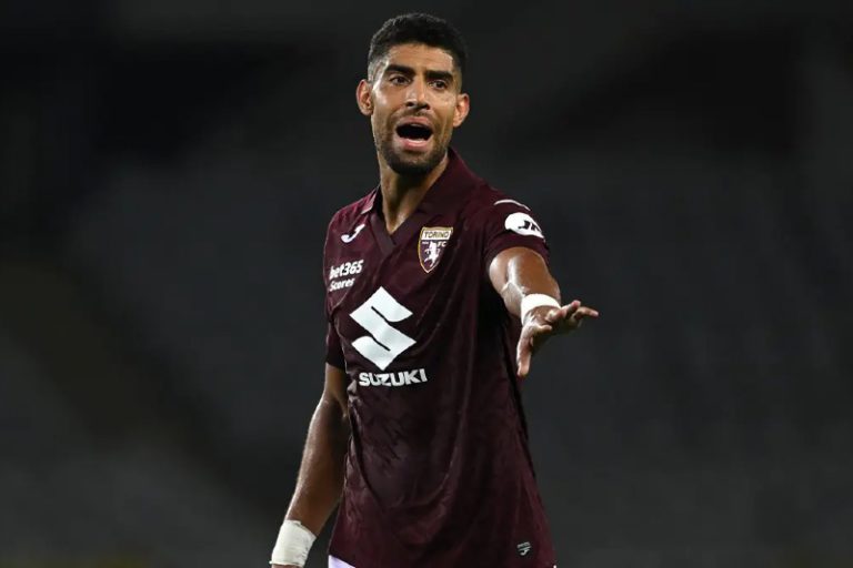 الوصل الإماراتي يقترب من ضم مدافع مغربي لتعزيز صفوفه