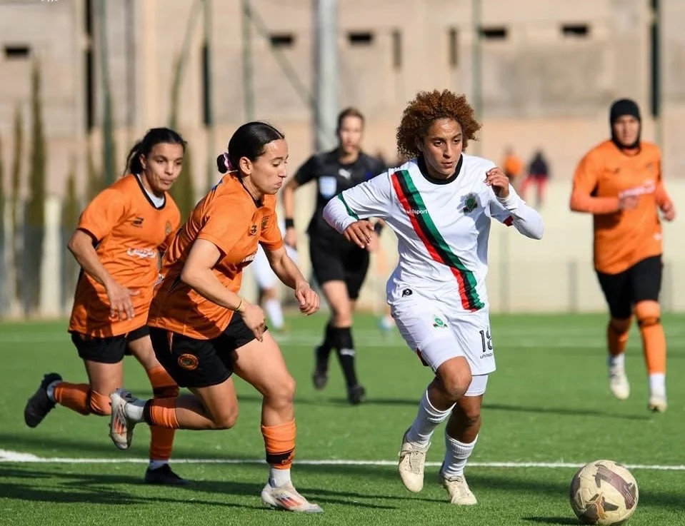 العصبة الوطنية توقف البطولة النسوية مؤقتًا