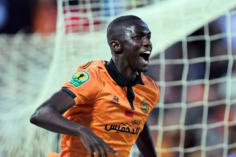 الأهلي الليبي يوضح أسباب عدم قيد كامارا.. والجدل مستمر