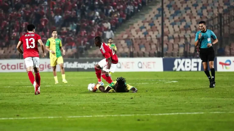 الأهلي المصري يتأهل لربع نهائي الأبطال الأفريقية بالتعادل مع القبائل
