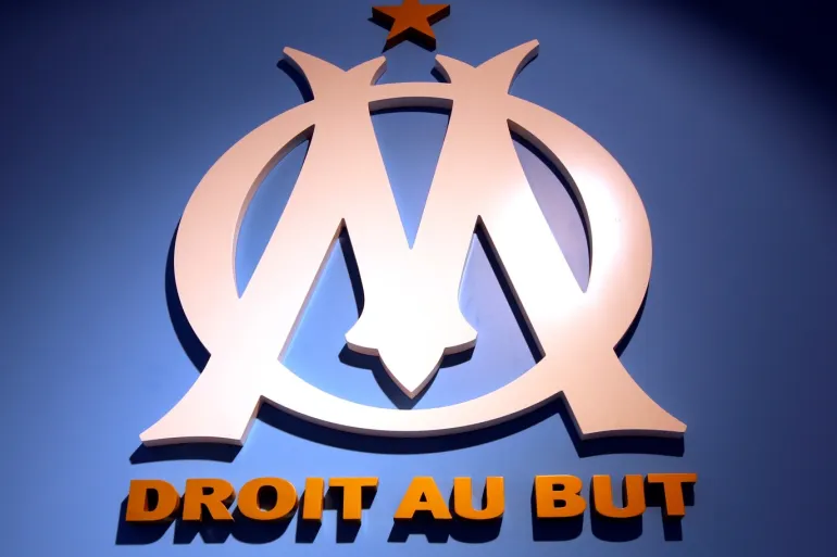 مارسيليا يسحب قمصانه الجديدة بعد أزمة خريطة المغرب المنقوصة