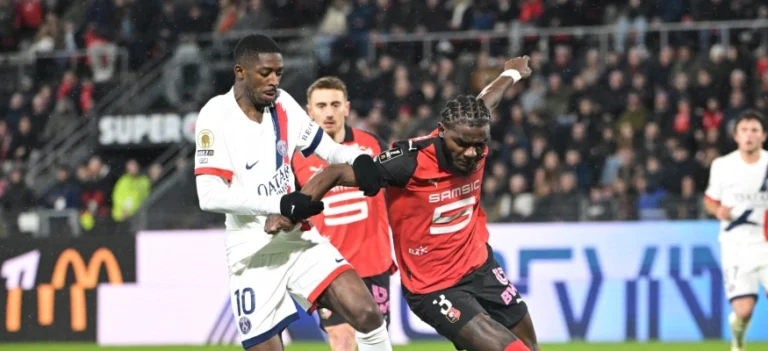 ديمبيلي يهاجم أداء باريس سان جيرمان وإنريكي يردّ بقوة