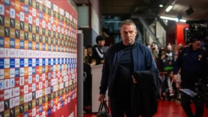 الاتحاد الإسباني لكرة القدم يحذر مدربي الليغا: التزموا الانضباط!