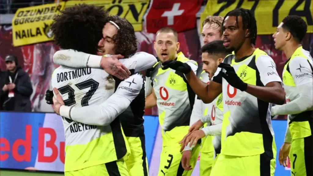 دورتموند يخطف تعادلًا قاتلًا من لايبزيغ في الوقت القاتل