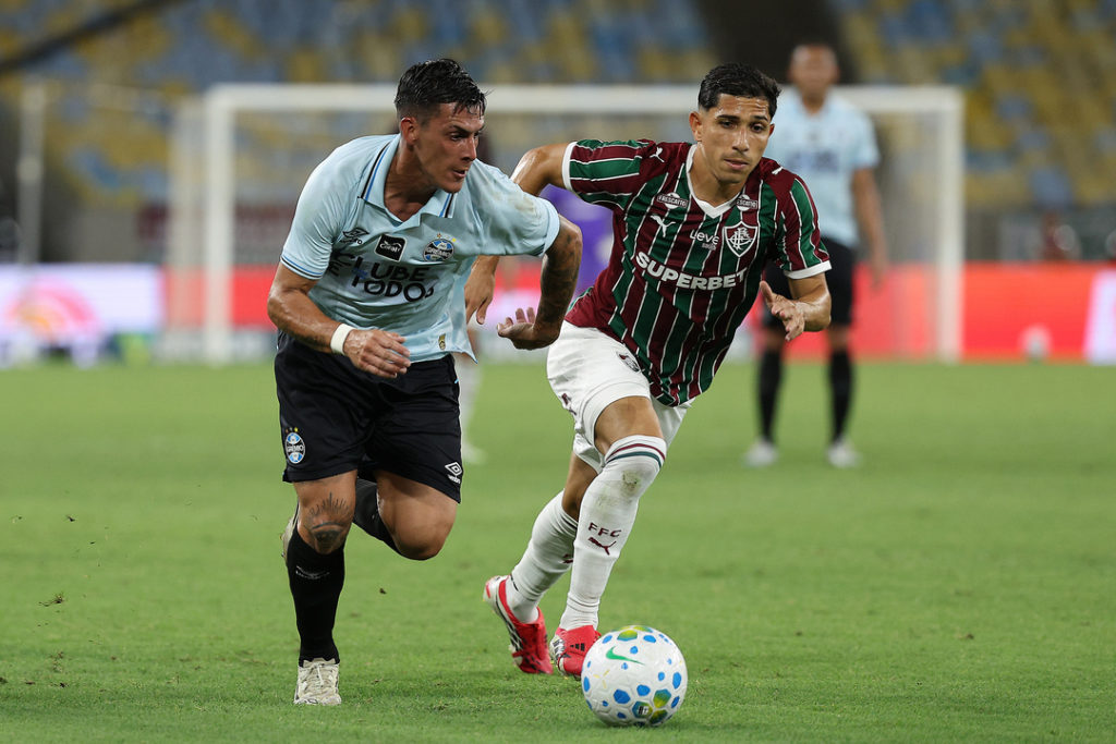 زكريا لبيض على أعتاب دخول تاريخ الكرة المغربية بالبرازيل