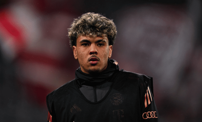 مويس يلمح لرحيل أزنو عن إيفرتون: هل يحين الوقت؟