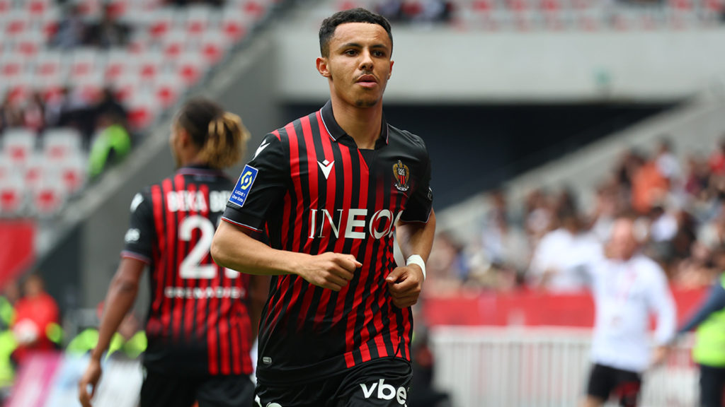 سفيان ديوب يقود نيس إلى ربع نهائي كأس فرنسا بهدف حاسم