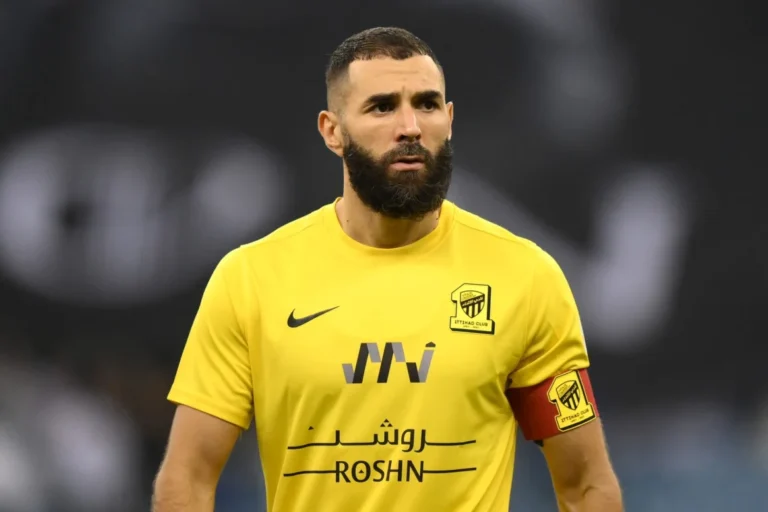 رئيس الاتحاد يكشف مفاجآت عن رحيل بنزيما إلى الهلال
