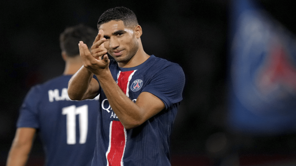 حكيمي يوضح موقفه من العودة المحتملة إلى ريال مدريد