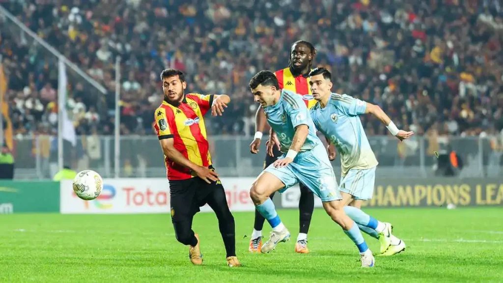 إصابة "زيزو" تضع الأهلي في مأزق قبل مواجهة الترجي الحاسمة