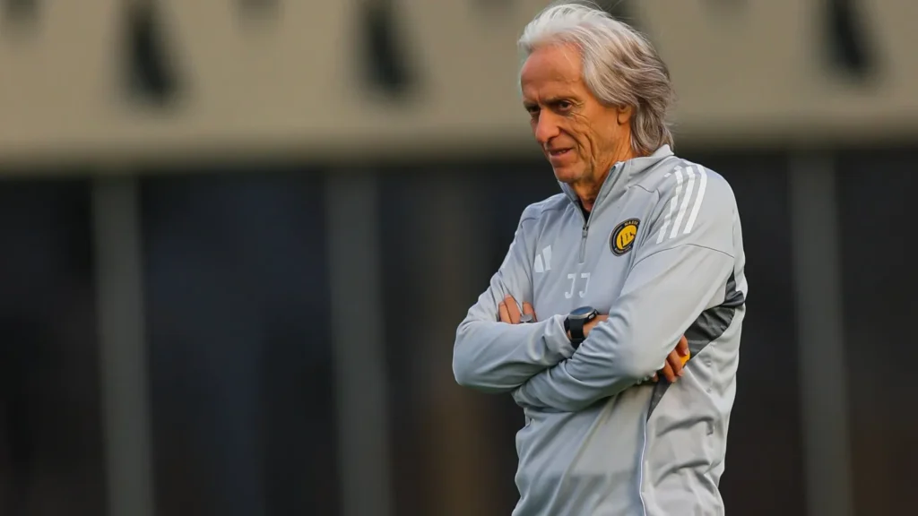 مدرب النصر يحذر من خطورة إصابة رونالدو: فترة غياب طويلة