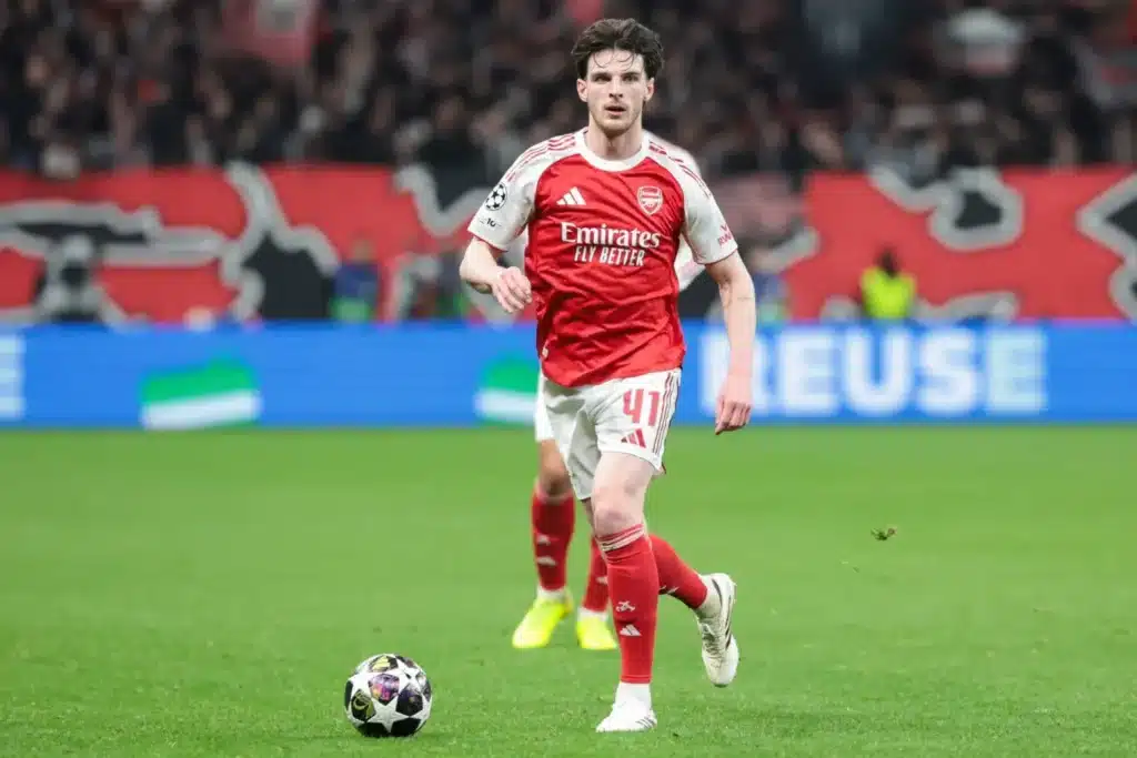 آرسنال يبدأ مفاوضات لتمديد عقد نجمه ديكلان رايس