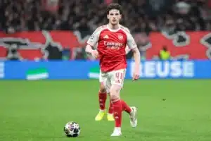 آرسنال يبدأ مفاوضات لتمديد عقد نجمه ديكلان رايس