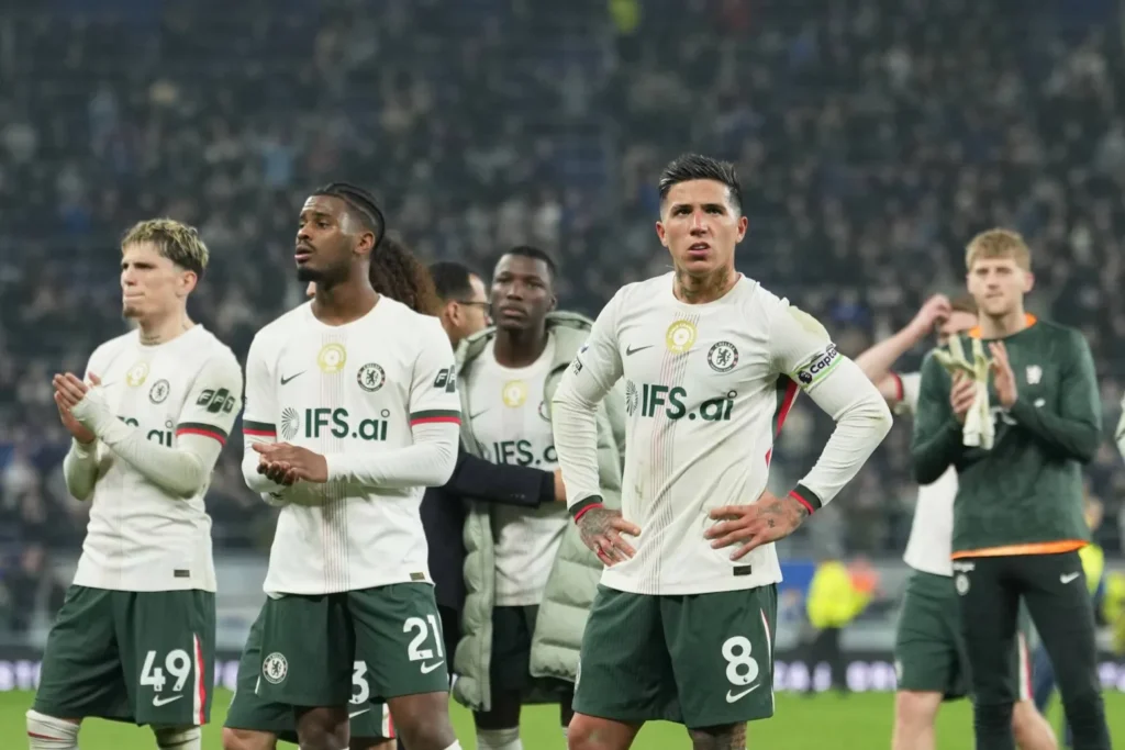 تشيلسي يتلقى هزيمة قاسية أمام إيفرتون ونتائجه السلبية تتواصل