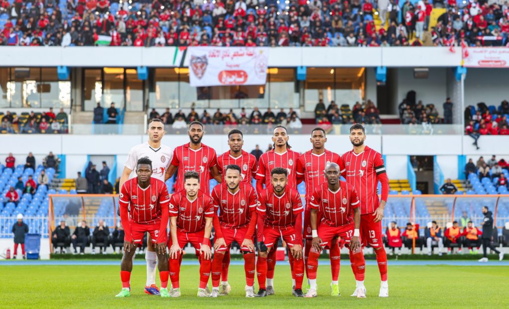 إصابة عنيفة للاعب مغربي توقف مباراة ودية في ليبيا