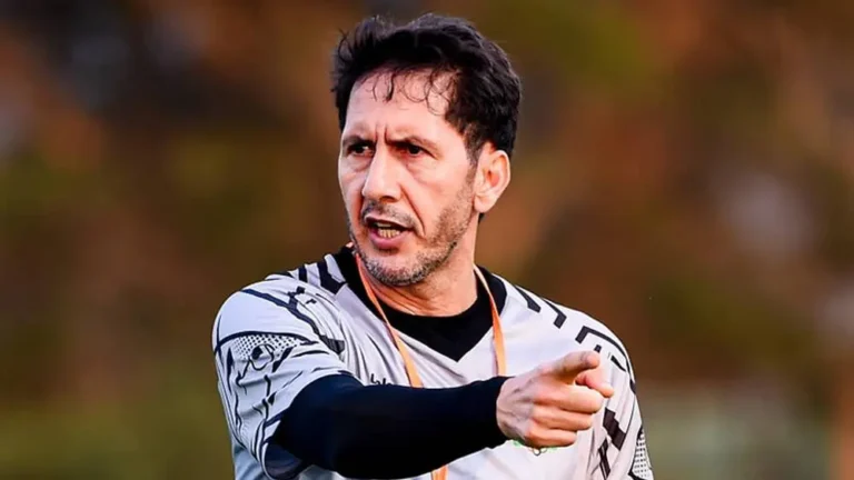 مدرب مغربي جديد يقود فريق مارومو غالانتس الجنوب أفريقي